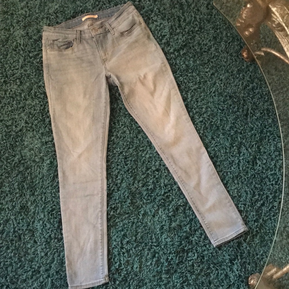 Levi’s 711 Skinny